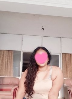 Sexy Figure Chubby Girl Reshma - puta in Colombo Photo 8 of 8