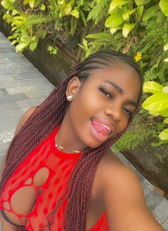 Sexy Gina 🦋 - escort in Kuala Lumpur Photo 7 of 14