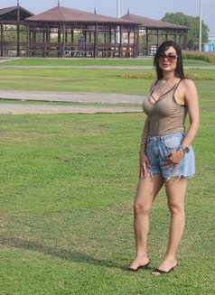 sexy girl - escort in Al Sohar Photo 5 of 8
