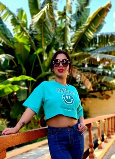 sexy girl - puta in Al Sohar Photo 6 of 6