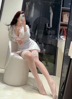 Sexy Girl Wei Wei - escort in Shanghai Photo 2 of 4