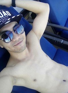 Sexy Hot Kinky For Men & Women or Group - Male escort in Dubai Photo 8 of 16