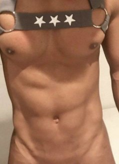 Sexy Hot Versa For Men & Women or Group - Male escort in Dubai Photo 2 of 16