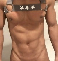 Sexy Hot Versa For Men & Women or Group - Acompañantes masculino in Dubai Photo 3 of 16