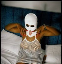 Sexy Hottie 🤪 - puta in Dubai Photo 5 of 8