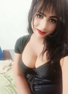 Sexy - Transsexual escort in New Delhi Photo 4 of 5