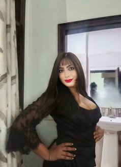Sexy - Transsexual escort in New Delhi Photo 8 of 8
