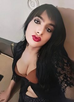 Sexy - Transsexual escort in New Delhi Photo 10 of 12
