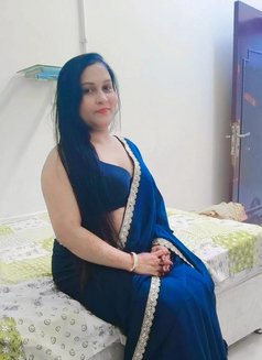 Sexy Indian Milf - escort in Doha Photo 2 of 3