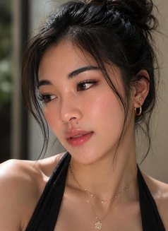 Sexy Ira - puta in Mumbai Photo 1 of 5