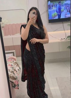 Sexy Isha Teen Model - escort in Dubai Photo 8 of 12