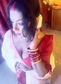 Sexy Ishita - Transsexual escort in Kolkata Photo 4 of 30