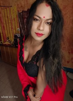 Sexy Ishita - Transsexual escort in Kolkata Photo 9 of 30