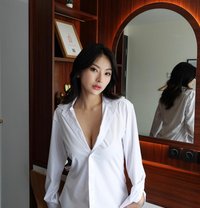 Sexy Jeenie - puta in Tokyo