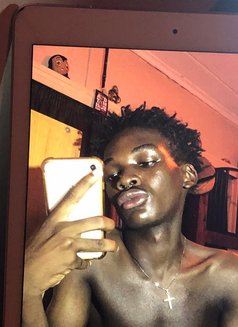 Sexy Jermaine - Male escort in Nairobi Photo 8 of 8