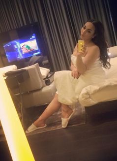 Sexy Juicy Molly - escort in Dubai Photo 4 of 4