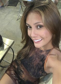 Sexy Julia - Transsexual escort in Bangkok Photo 7 of 18