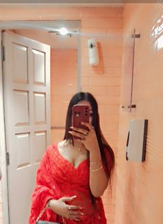 Sexy Kanika - Acompañantes transexual in Kolkata Photo 15 of 20