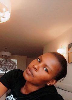 Sexy🥰 - escort in Dubai Photo 2 of 3