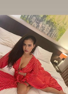 Sexy Keyzha - puta in Bali Photo 4 of 5