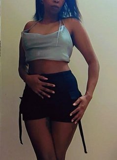 Sexy Khaleese in Bannerghatta road - puta in Bangalore Photo 2 of 5