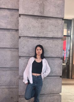 Sexy Kiki - puta in Shenzhen Photo 3 of 4