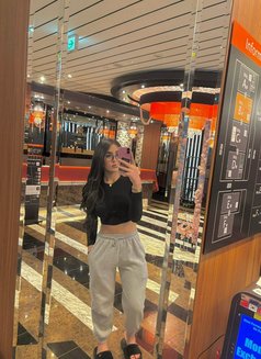 Sexy Kim - escort in Manila Photo 5 of 12