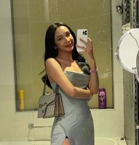 Sexy Ladyboy May with nice tool - Transsexual escort in Dubai