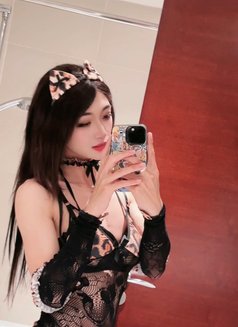 sexy ladyboy Natasha - Transsexual escort in Macao Photo 6 of 12