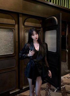 Sexy Lala - escort in Shanghai Photo 5 of 8