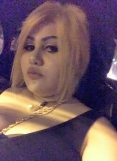 Sexy Leena. Thailand - puta in Al Manama Photo 13 of 18