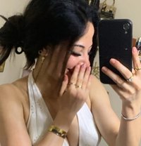 Sexy Lexus - escort in Algiers