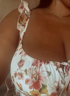 Sexy Lexus/videocall with toys - escort in Nairobi Photo 2 of 3
