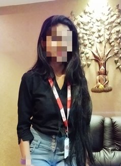 Sexy_Lipshu - escort in Chennai Photo 3 of 9