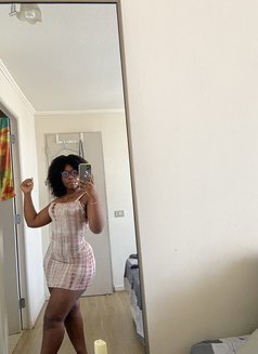Sexy Lisa - escort in Okinawa Island Photo 1 of 3