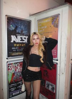 Sexy mail big cock - Acompañantes transexual in Tokyo Photo 20 of 22