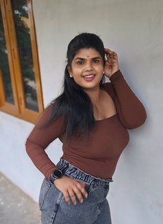 Sexy Mallu Hot Girl in Bangalore - escort in Bangalore Photo 1 of 1