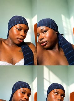 Sexy Mamaita - Transsexual dominatrix in Accra Photo 5 of 5