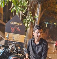 Sexy Man in Dubai to Make You Happy - Male escort in Dubai