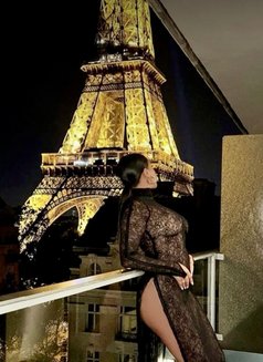 Sexy Marialy - Masajista in Paris Photo 1 of 6