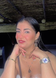 Sexy Maya - escort in Al Manama Photo 3 of 7