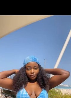 Sexy Michelle - escort in Abu Dhabi Photo 3 of 5