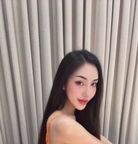 Sexy model young Last week in Riyadh - Transsexual escort in Riyadh Photo 3 of 9