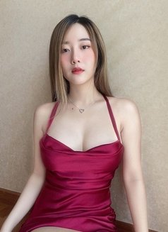 Sexy Korean Na-eun - puta in Hong Kong Photo 6 of 8