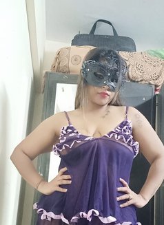Sexy Namira - puta in Mumbai Photo 26 of 30