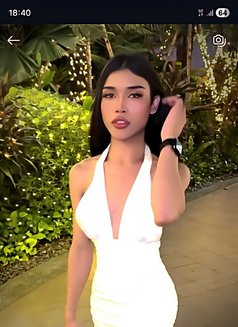 Sexy Natty - Transsexual escort in Bangkok Photo 5 of 10