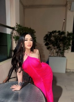 Sexy Nemo top sweet - Transsexual escort in Abu Dhabi Photo 2 of 10