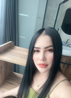 Sexy New Lady - escort in Muscat Photo 4 of 7