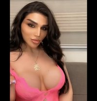 Sexy Nicolitta - Transsexual escort in Beirut