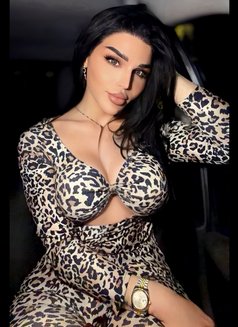 Sexy Nicolitta - Transsexual escort in Beirut Photo 30 of 30